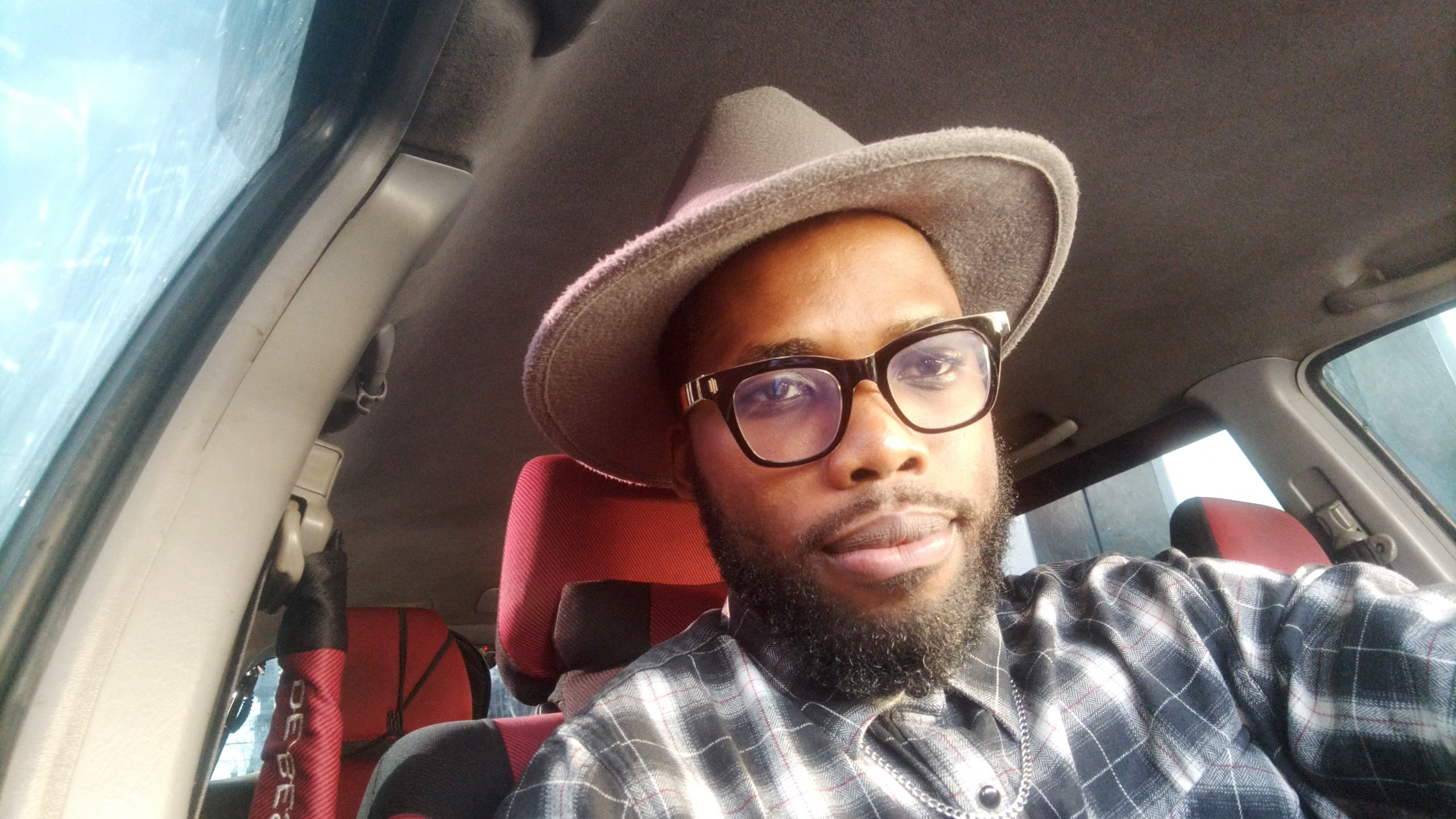 PROFILE - AKINBOYEWA DAVID O, (aka DEE-CHORDS®)